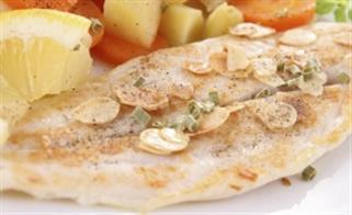 foto da receita Filé de pescada com castanha de caju