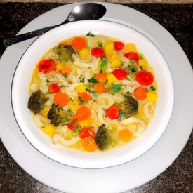 sopa de macarrao e verduras