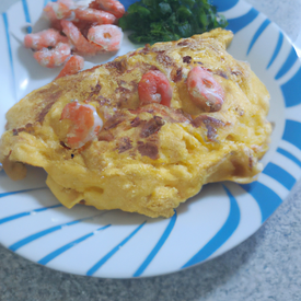omelete de camarão