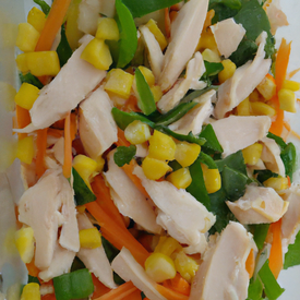 Salada de frango com verduras