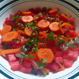 salada de tomate, beterraba e cenoura