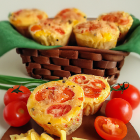 Muffin com tomatinho e queijo minas