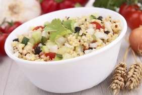 foto da receita Salada de pepino com quinua