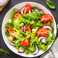 foto da receita Salada de rúcula com alface e tomate